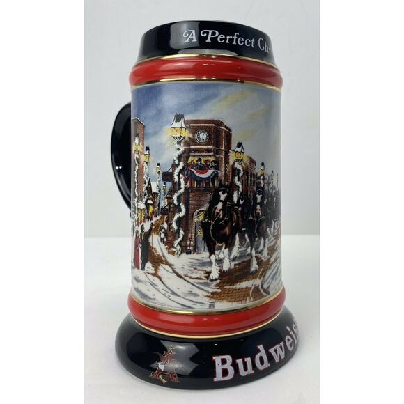 VINTAGE 1992 Budweiser Holiday Beer Stein Mug "A Perfect Christmas" Clydesdales - Picture 2 of 11